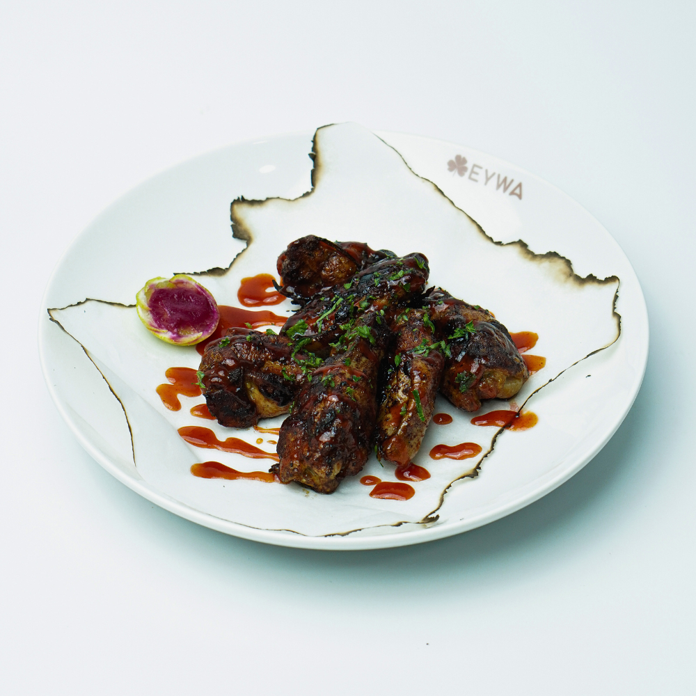 CHARRED CHICKEN WINGS