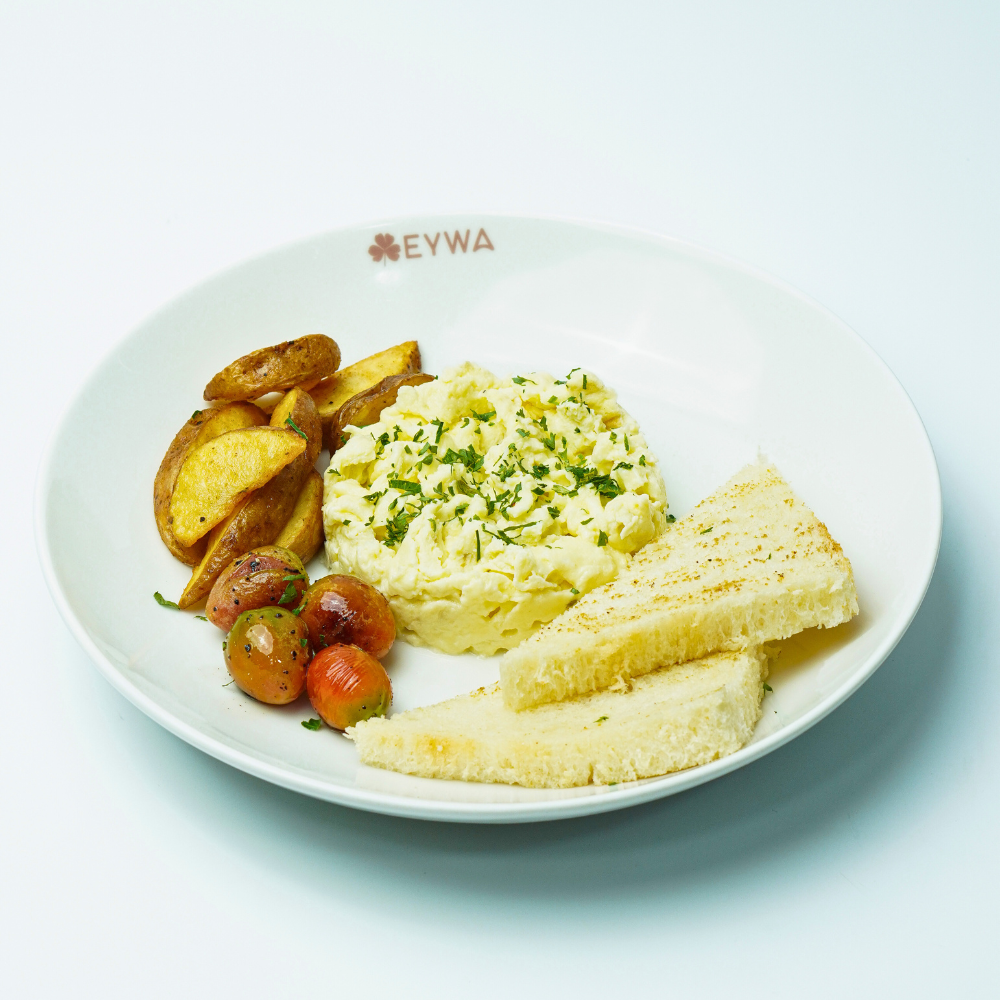 SCRAMBLED EGGS